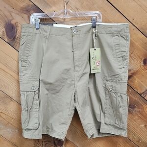 NWT George & Martha Mens Cargo Shorts